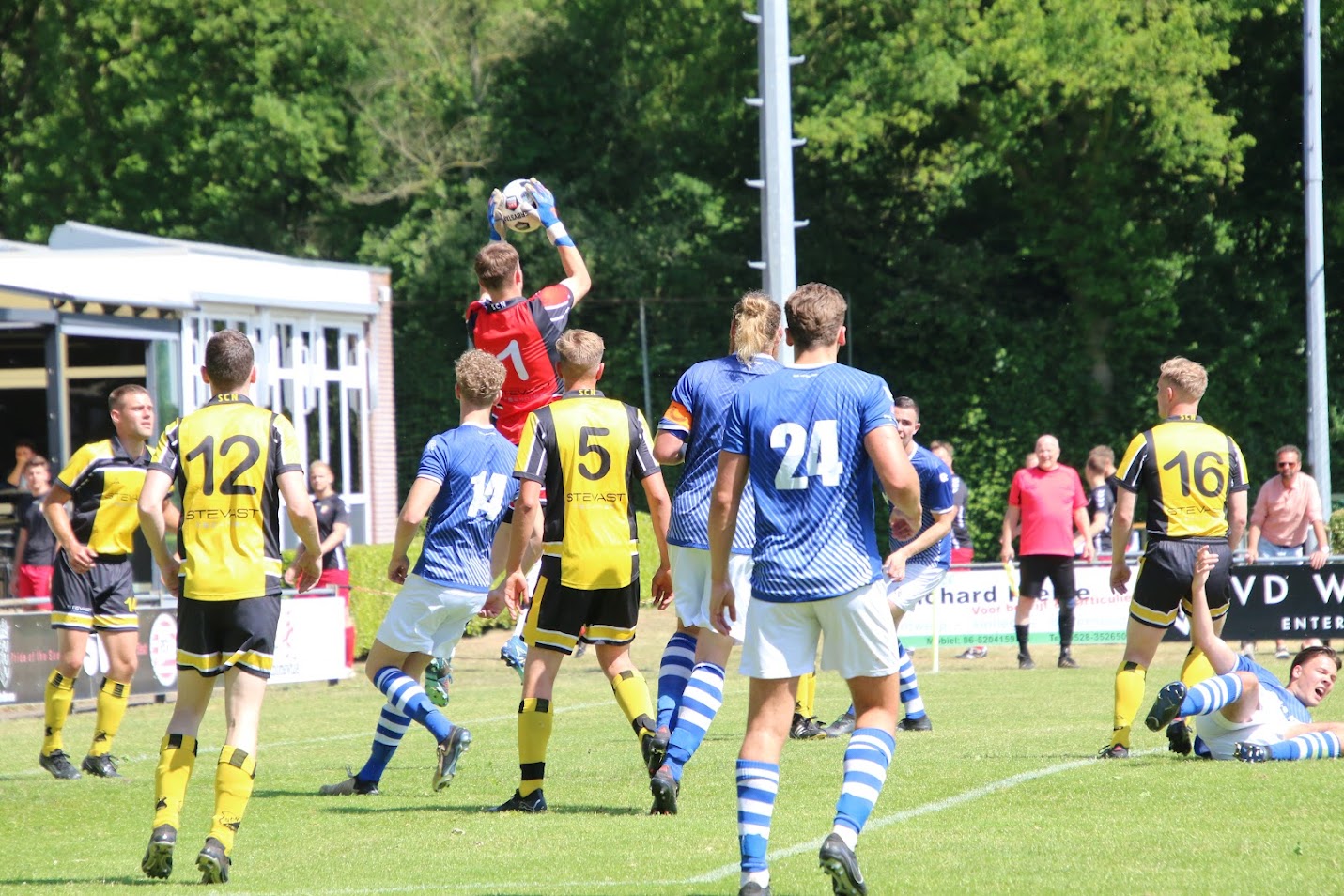 Uiteindelijk Moeizame Zege Houdt SJS In De Race (1-2)
